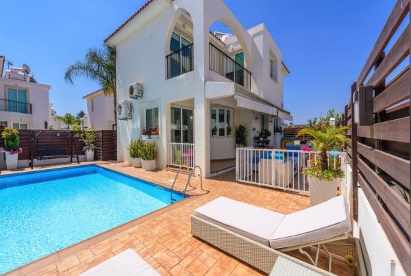 La Mer Homes - La Vita Villa #2